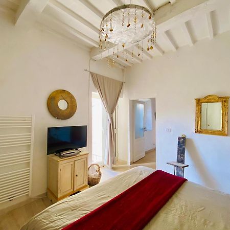 La Sorpresa Sul Bastione With Panoramic Balcony Apartamento Pitigliano Exterior foto