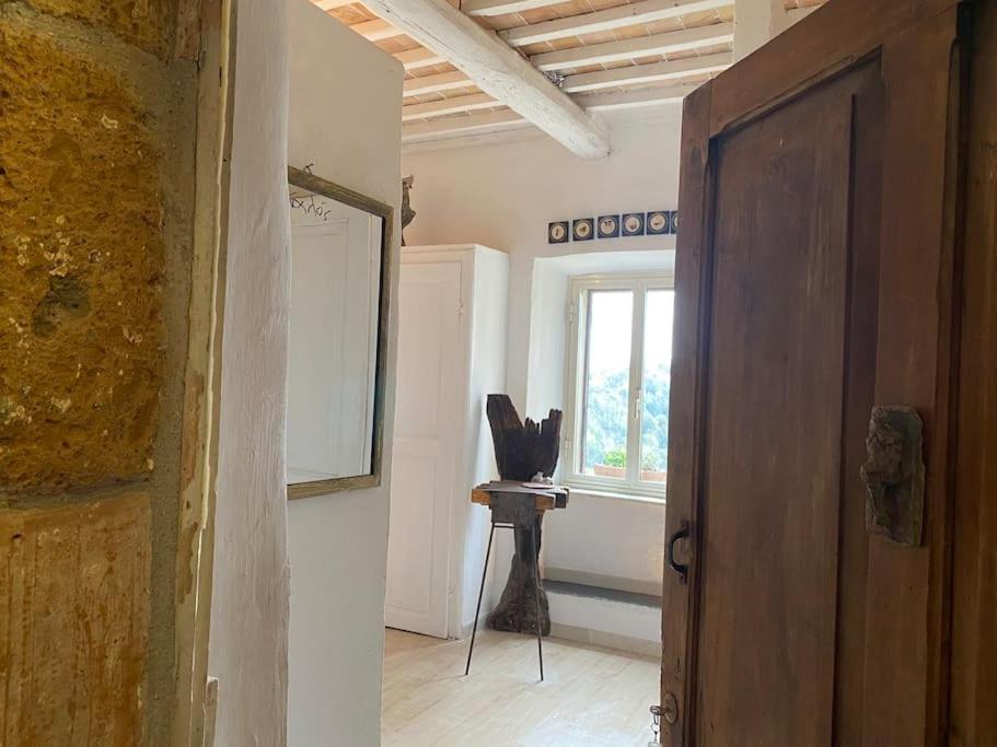 La Sorpresa Sul Bastione With Panoramic Balcony Apartamento Pitigliano Exterior foto